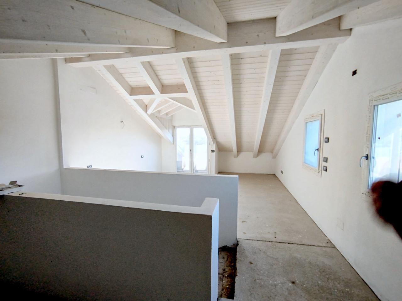 casa indipendente in vendita a Ponte San Nicolò in zona Rio