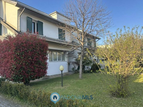 casa indipendente in vendita a Ponte San Nicolò