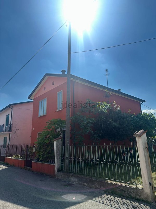 casa indipendente in vendita a Ponte San Nicolò