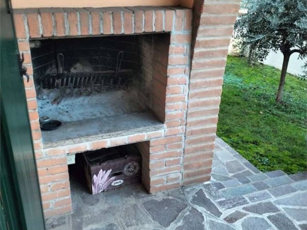 casa indipendente in vendita a Ponte San Nicolò in zona Roncaglia