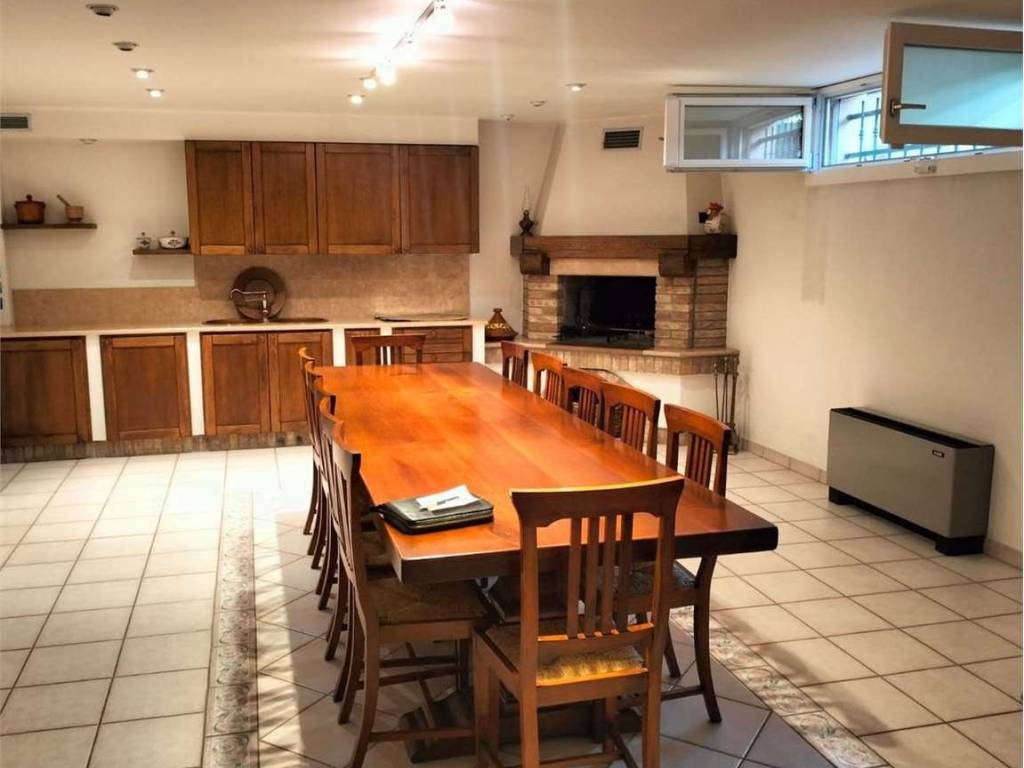 casa indipendente in vendita a Ponte San Nicolò in zona Roncaglia