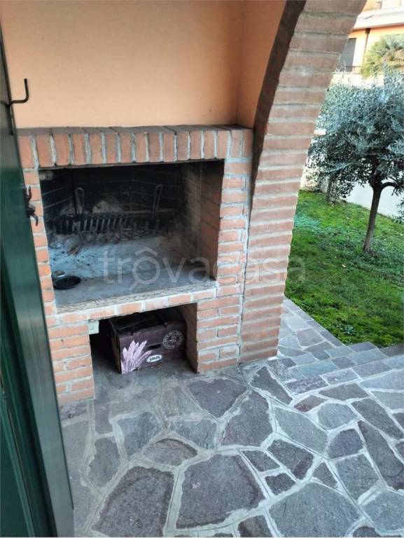 casa indipendente in vendita a Ponte San Nicolò in zona Roncaglia