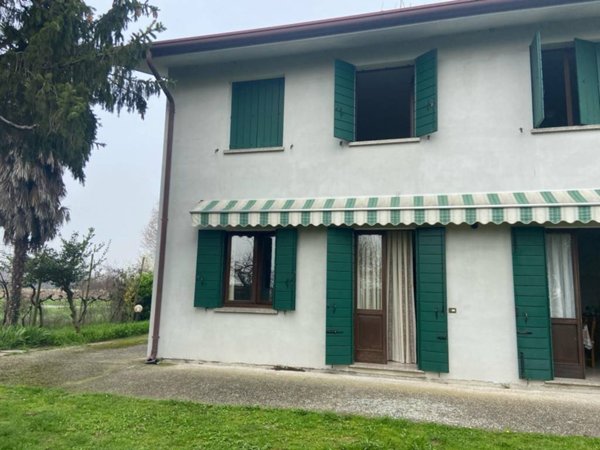 casa indipendente in vendita a Ponte San Nicolò in zona Roncajette