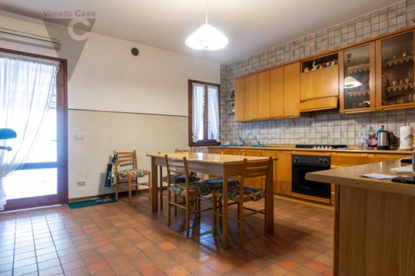 casa indipendente in vendita a Ponte San Nicolò in zona Roncajette