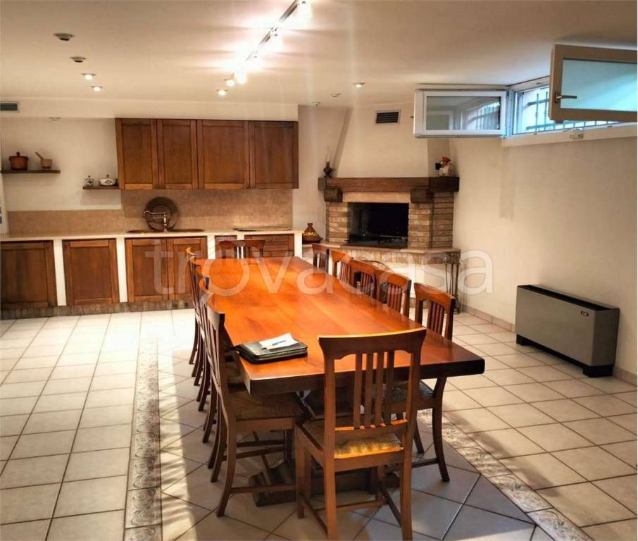 casa indipendente in vendita a Ponte San Nicolò in zona Roncaglia