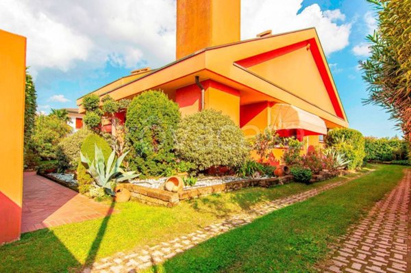 casa indipendente in vendita a Ponte San Nicolò