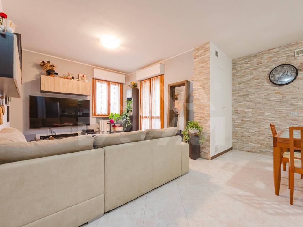 appartamento in vendita a Ponte San Nicolò in zona Roncajette