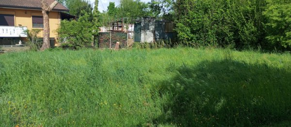 terreno edificabile in vendita a Ponte San Nicolò in zona Roncaglia