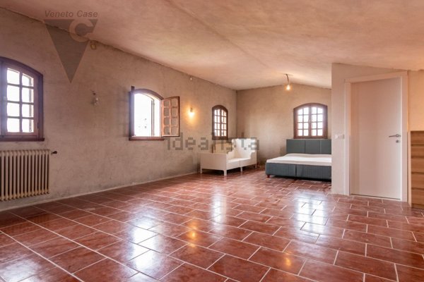 casa indipendente in vendita a Ponte San Nicolò in zona Roncajette