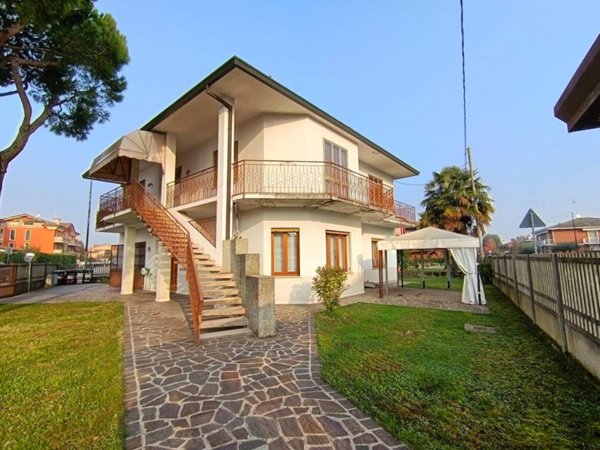 casa indipendente in vendita a Ponte San Nicolò