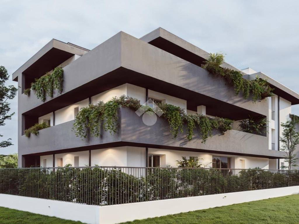 appartamento in vendita a Ponte San Nicolò in zona Roncaglia