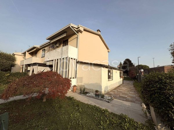 casa indipendente in vendita a Ponte San Nicolò