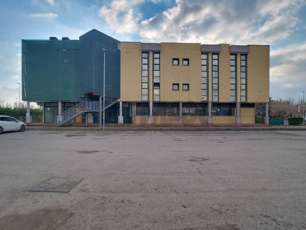 intera palazzina in vendita a Ponte San Nicolò