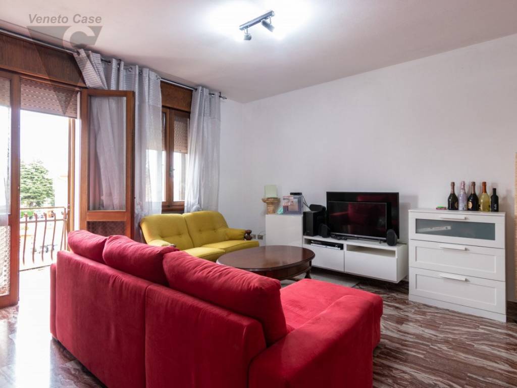 appartamento in vendita a Ponte San Nicolò in zona Roncajette