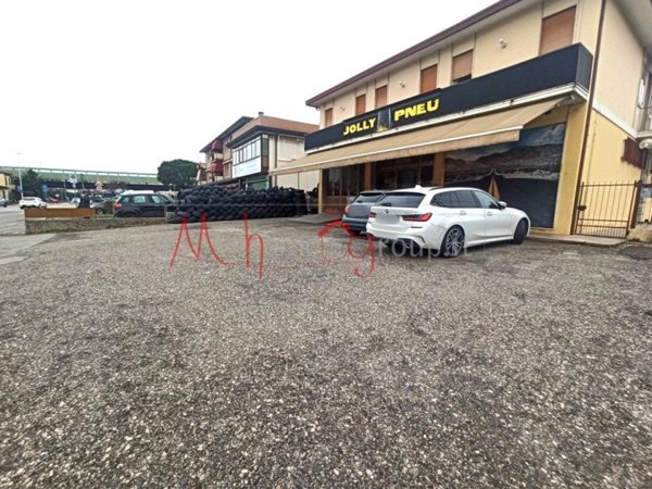 appartamento in vendita a Ponte San Nicolò in zona Roncaglia