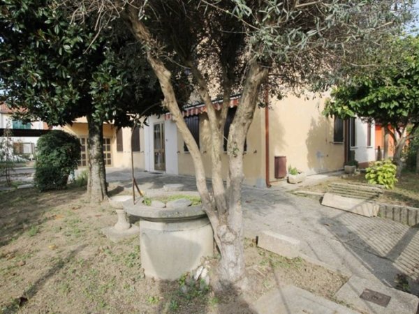casa indipendente in vendita a Ponte San Nicolò in zona Roncaglia