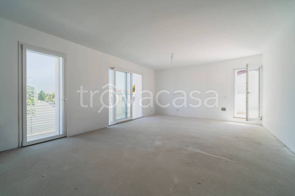 appartamento in vendita a Ponte San Nicolò in zona Roncaglia