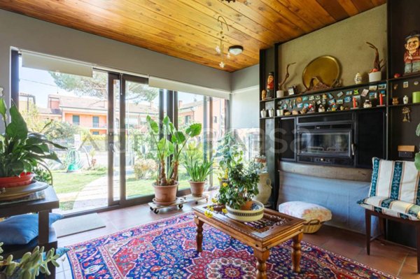 casa indipendente in vendita a Ponte San Nicolò