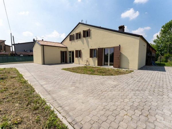 casa indipendente in vendita a Ponte San Nicolò