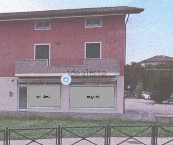 locale commerciale in vendita a Ponte San Nicolò