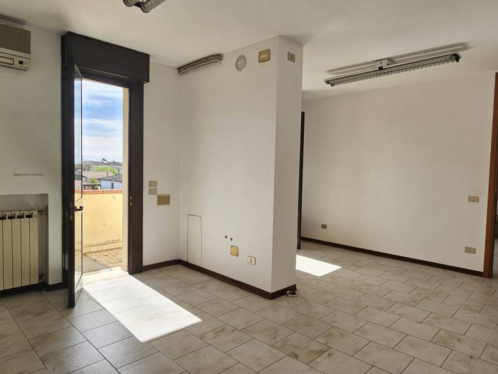 appartamento in vendita a Ponte San Nicolò in zona Roncaglia