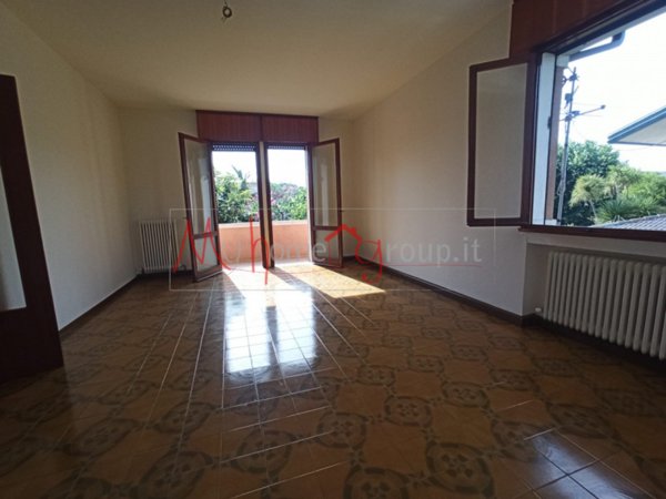appartamento in vendita a Ponte San Nicolò in zona Roncaglia