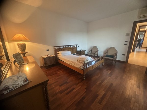 casa indipendente in vendita a Ponte San Nicolò in zona Roncaglia