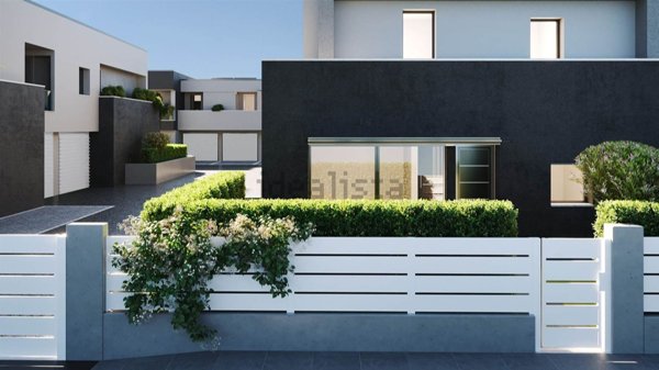 casa indipendente in vendita a Ponte San Nicolò in zona Roncaglia