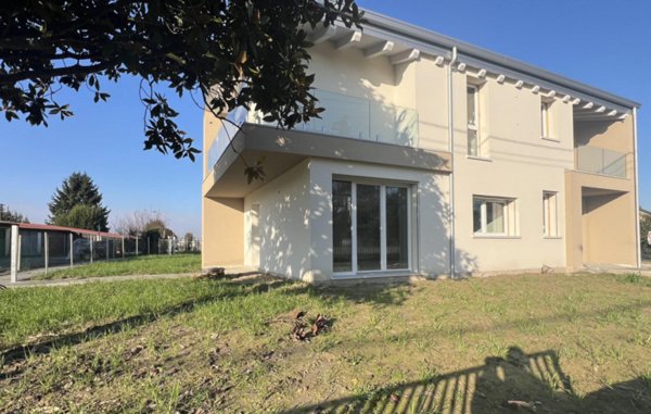 casa indipendente in vendita a Pozzonovo