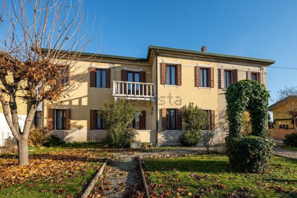 casa indipendente in vendita a Pozzonovo