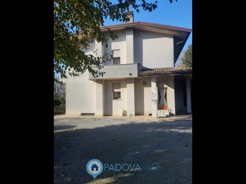 casa indipendente in vendita a Pozzonovo