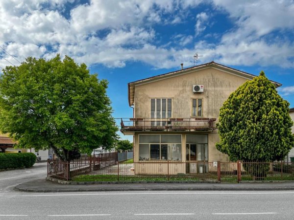 casa indipendente in vendita a Pozzonovo