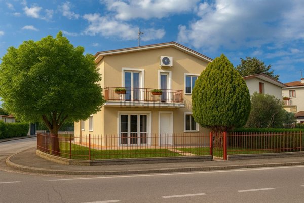 casa indipendente in vendita a Pozzonovo