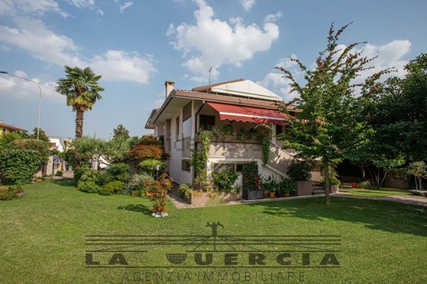 casa indipendente in vendita a Pozzonovo