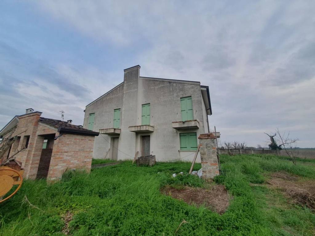 casa indipendente in vendita a Pozzonovo