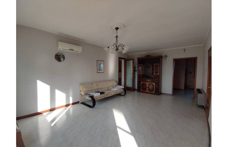 casa indipendente in vendita a Pozzonovo