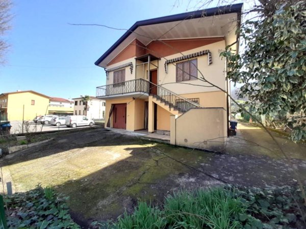 casa indipendente in vendita a Rovolon in zona Carbonara