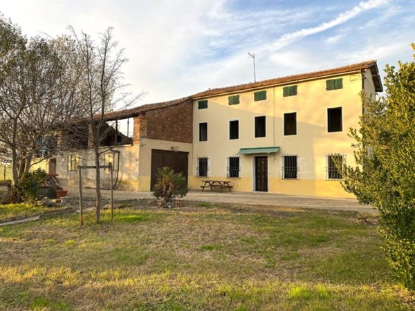 casa indipendente in vendita a Rovolon in zona Bastia