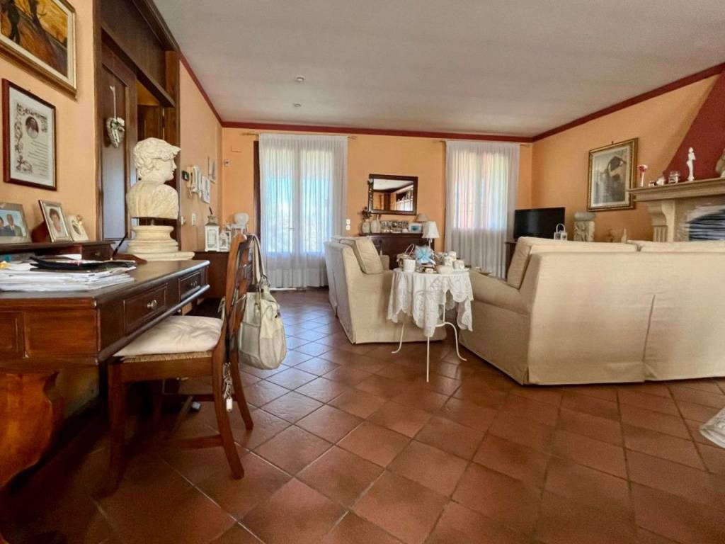 casa indipendente in vendita a Rovolon in zona Bastia