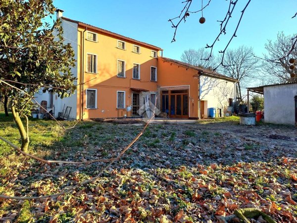 appartamento in vendita a Rovolon in zona Bastia