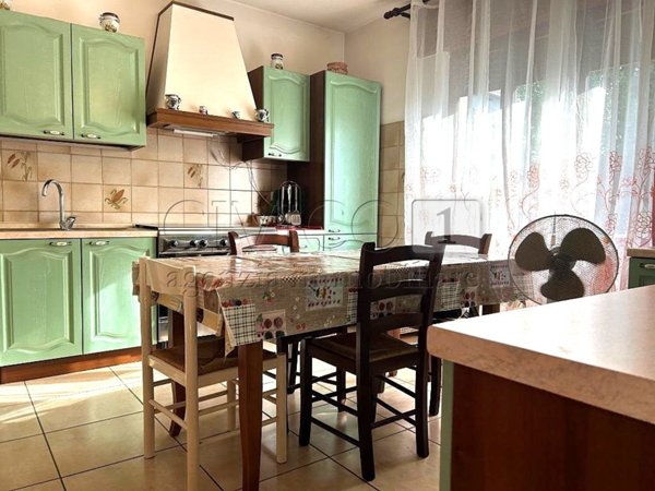 casa indipendente in vendita a Rovolon in zona Bastia