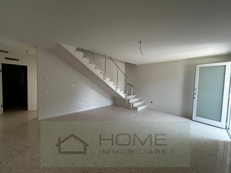 casa indipendente in vendita a Rovolon in zona Bastia
