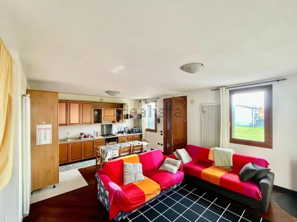 appartamento in vendita a Rovolon in zona Carbonara