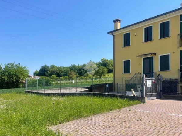 casa indipendente in vendita a Rovolon in zona Carbonara