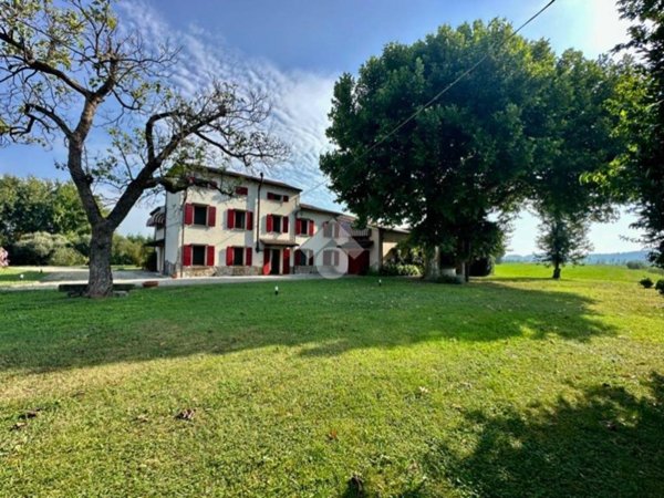 casa indipendente in vendita a Rovolon