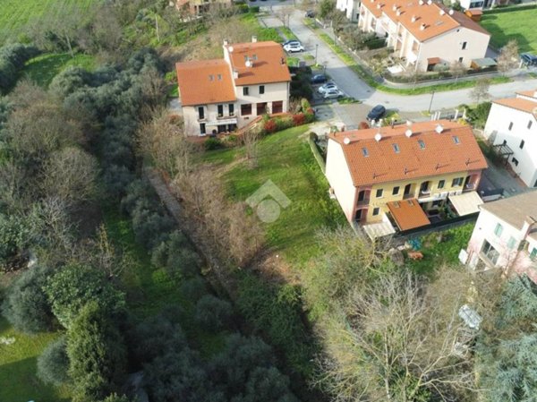 terreno edificabile in vendita a Rovolon