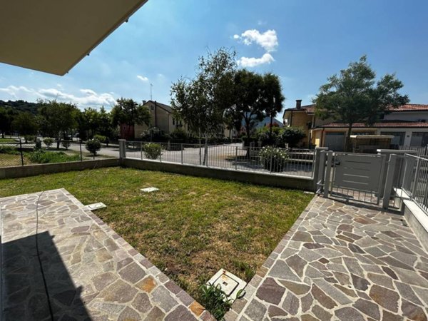 casa indipendente in vendita a Rovolon in zona Bastia