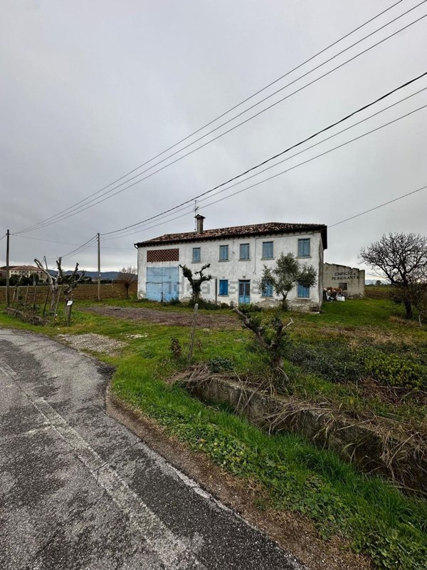 casa indipendente in vendita a Rovolon