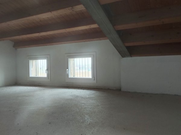 casa indipendente in vendita a Rovolon