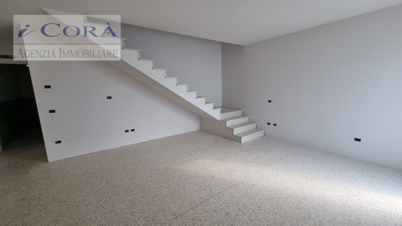 casa indipendente in vendita a Rovolon in zona Bastia